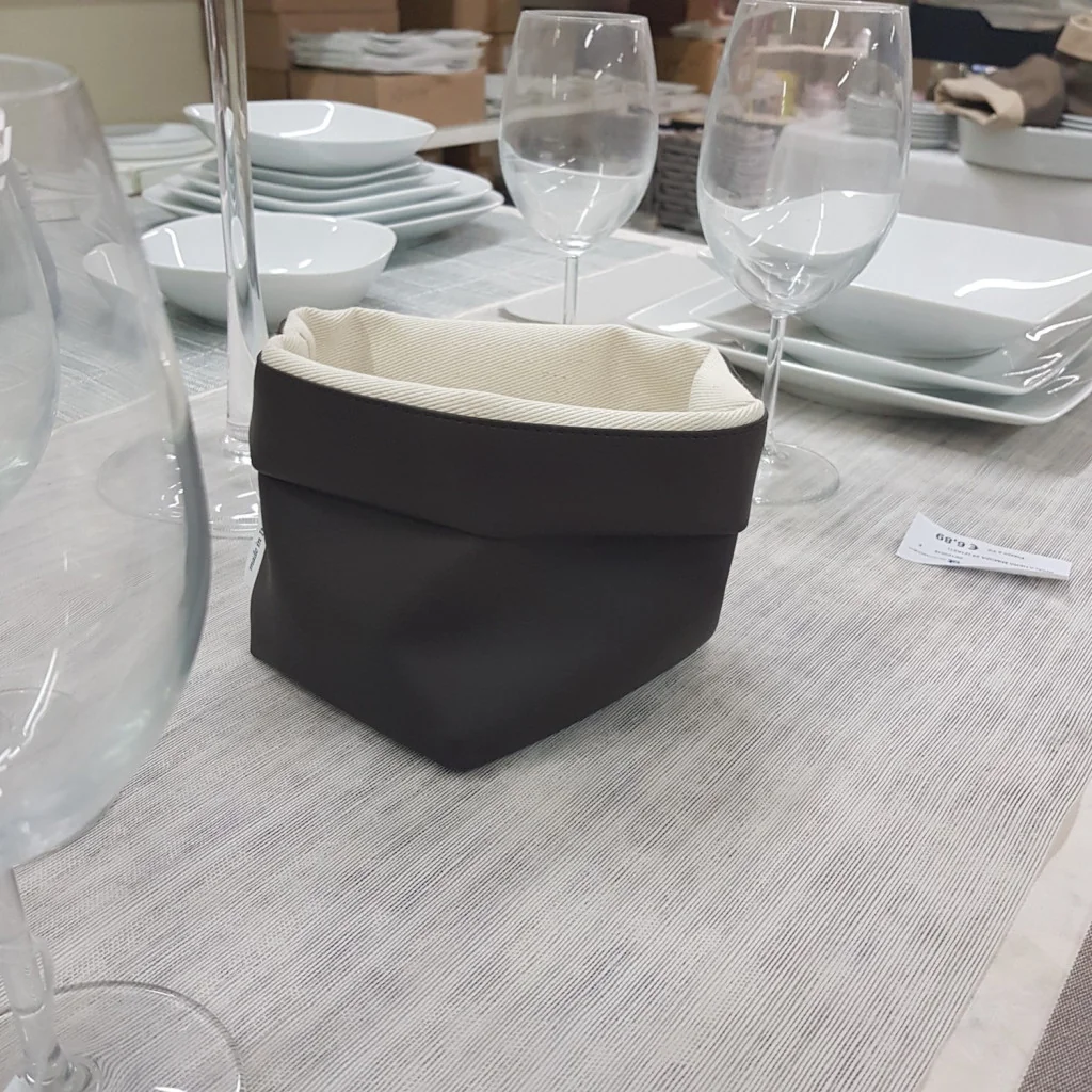 Cestino Portapane Tondo in Ecopelle Marrone 14 cm Yegam