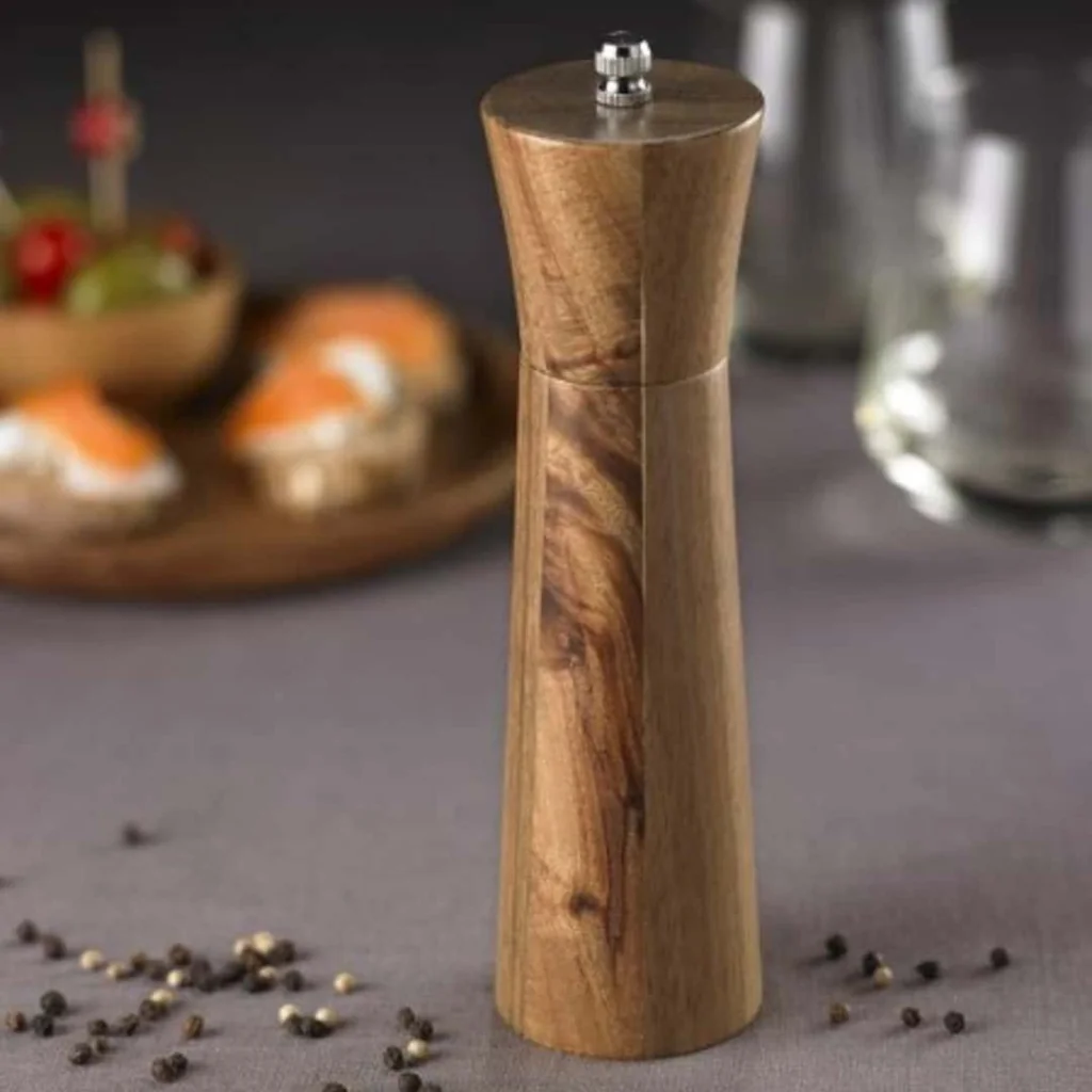 Macina Sale o Pepe Legno 20 cm LEONE