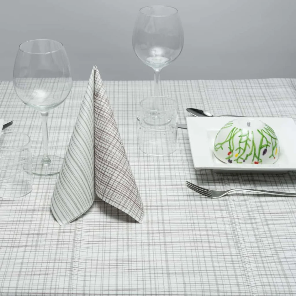 Tovaglie Airlaid Cannetè Bordeaux 100x100 cm 20 pz RO.IAL