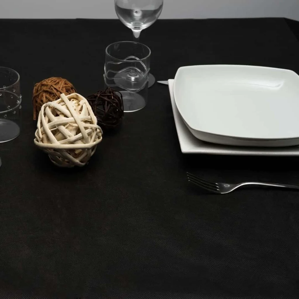 Tovaglia Coprimacchia TNT Nera 100x100 cm 25 pz IMBALLAGGI