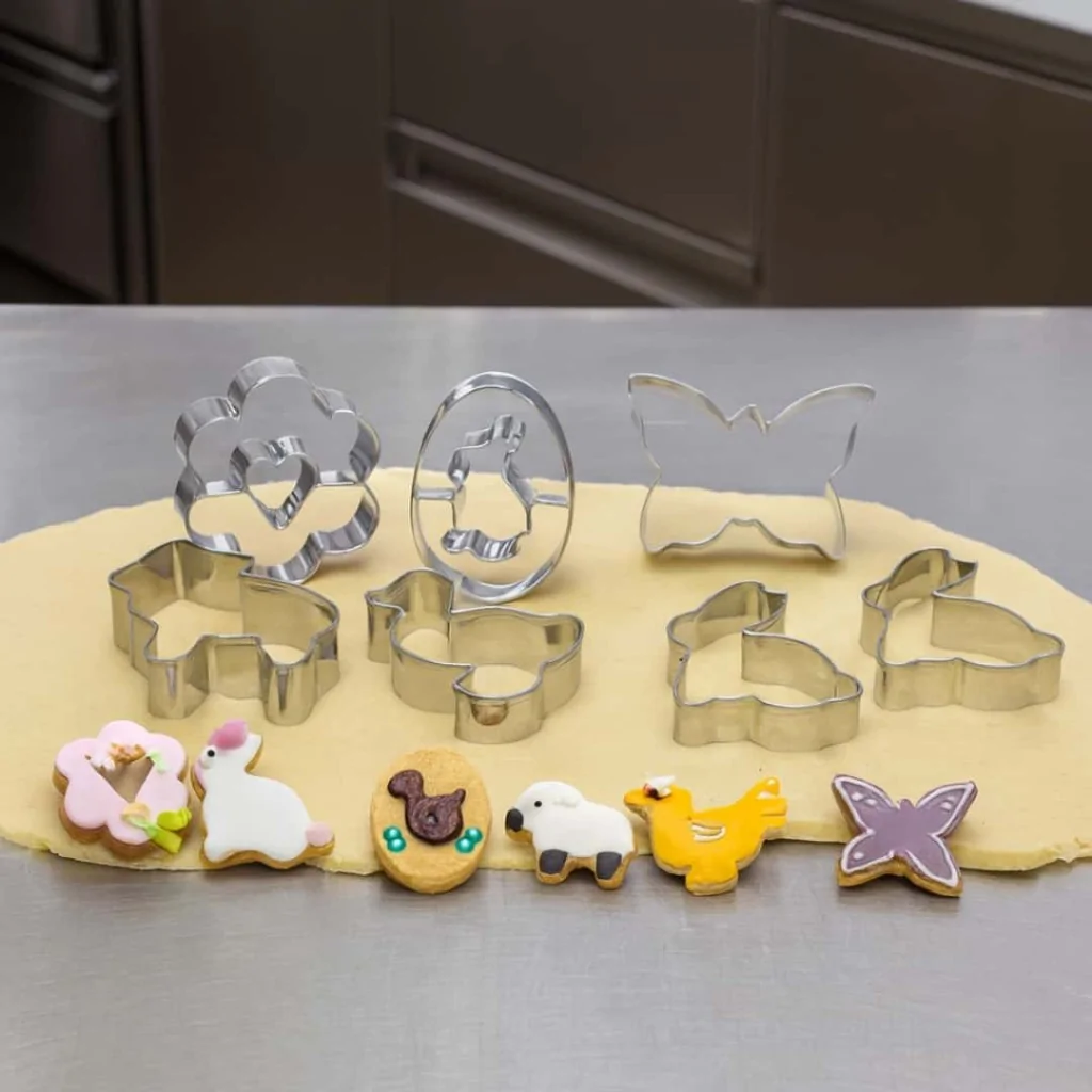 Tagliapasta Biscotti Pasqua Inox 6 pz WESTMARK