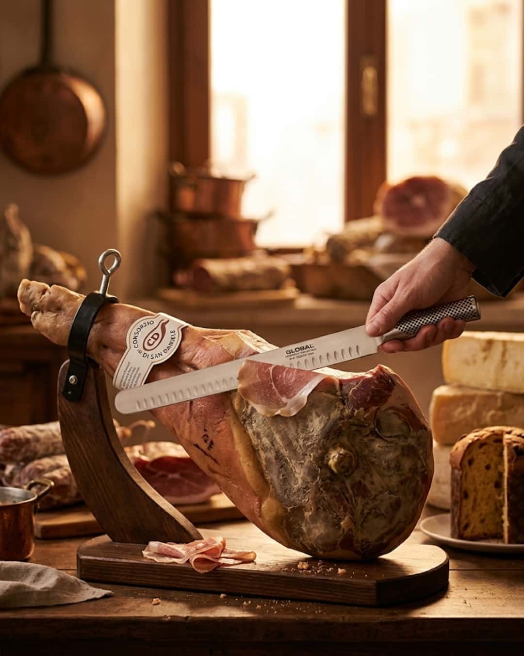 Coltello da prosciutto jamonero alveolato lungo per San Daniele e Parma